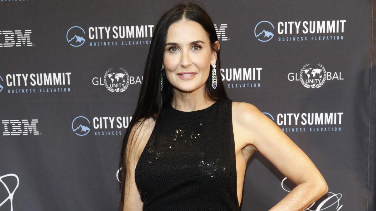 Demi Moore Stars in Erotica Podcast Dirty Diana From QCode picture