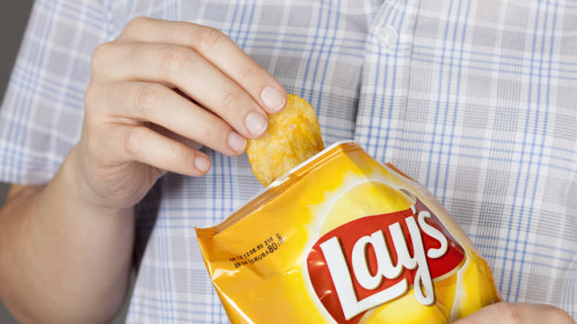 Mashed Exclusive Poll Uncovers Fans' Favorite Brand Of Potato Chips - Yahoo  Sports