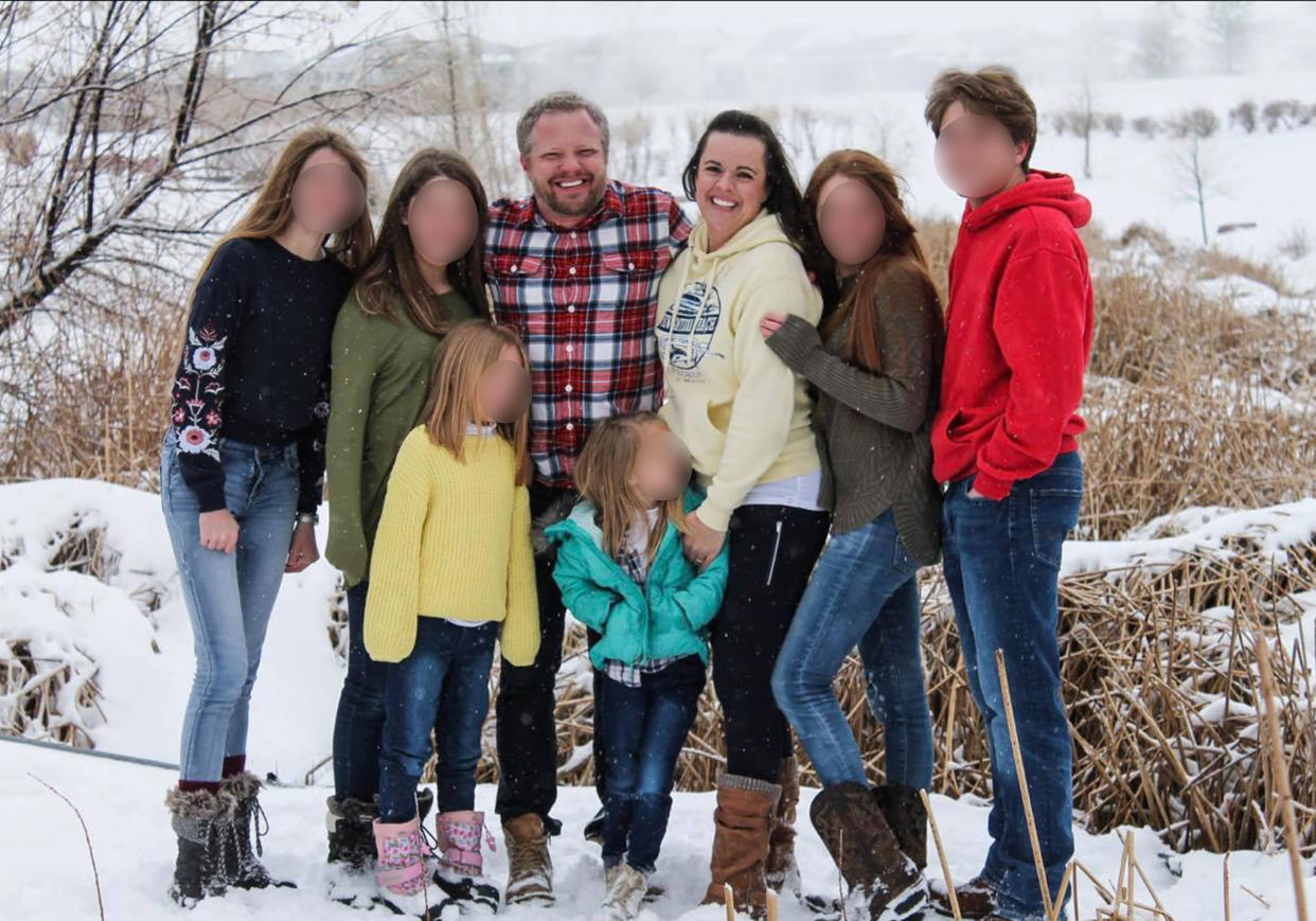 James Craig and his wife, Angela, with their children. (Angela N Jim Craig via Facebook)