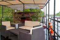 <p>On top of its luxurious interior, there are also two terraces with a barbecue, where you can kick back and admire the City of Light’s famous skyline.<br>(Airbnb) </p>