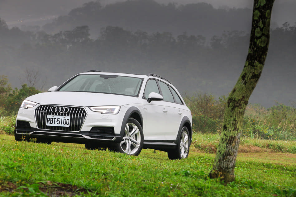 四環尖端科技的「絕對循跡性」，Audi A4 Allroad 試駕報導