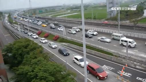 連假宜蘭湧進滿滿車潮。（圖／資料照）