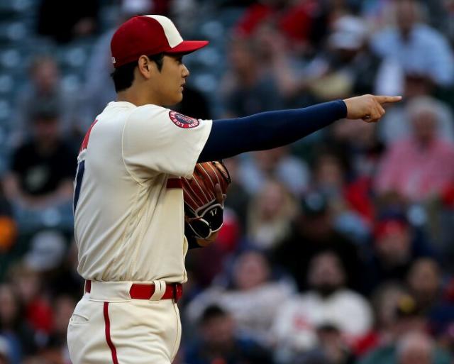 Shohei Ohtani checks off another Ruthian mark, but Angels fall to