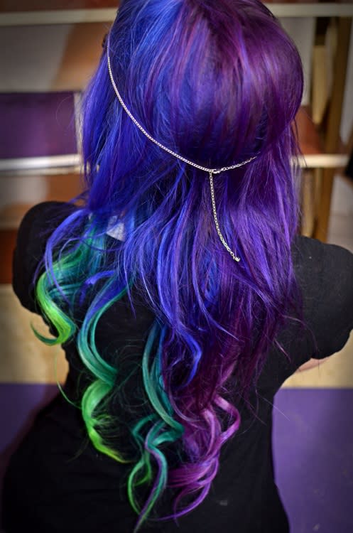 Neuer Haartrend: Regenbogen-Haare