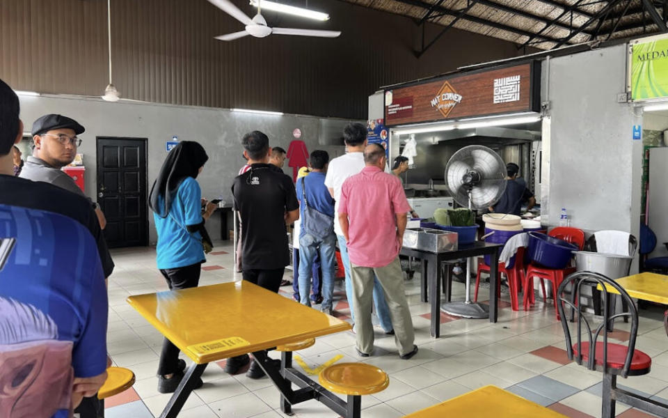 Mat Corner Nasi Ambang - Store front