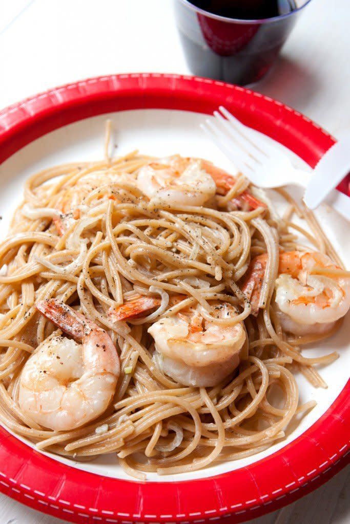 <strong>Get the <a href="http://www.macheesmo.com/shrimp-scampi-for-one/" target="_blank">Shrimp Scampi recipe</a>&nbsp;from Macheesmo</strong>
