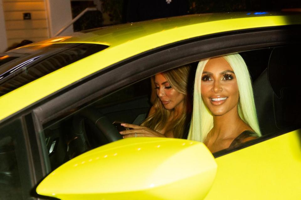 Kim Kardashian is seen with friends Larsa Pippen and Jonathan Cheban during a night out in Miami Beach (Garguibo / SplashNews.com)