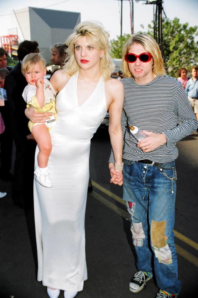Kurt Cobain's daughter marries Tony Hawk's son – NBC Los Angeles