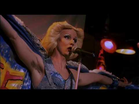 Hedwig and the Angry Inch (2001)