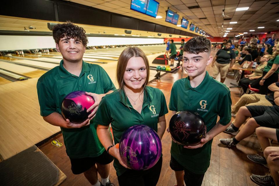George Jenkins bowlers l-r Max Craig , JoJo Wolchko and Bri Ross at AMF Lanes  In Lakeland  Fl. Thursday October 6,2022 for story on high school bowling teams.Ernst Peters/.The Ledger