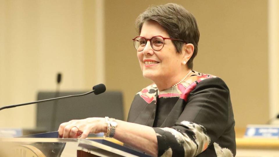 Lexington Mayor Linda Gorton unveiled her budget proposal for the fiscal year that begins July 1 during the council meeting on April 16, 2024 at The Lexington Government Center, Lexington, Ky. Tasha Poullard/tpoullard@herald-leader.com