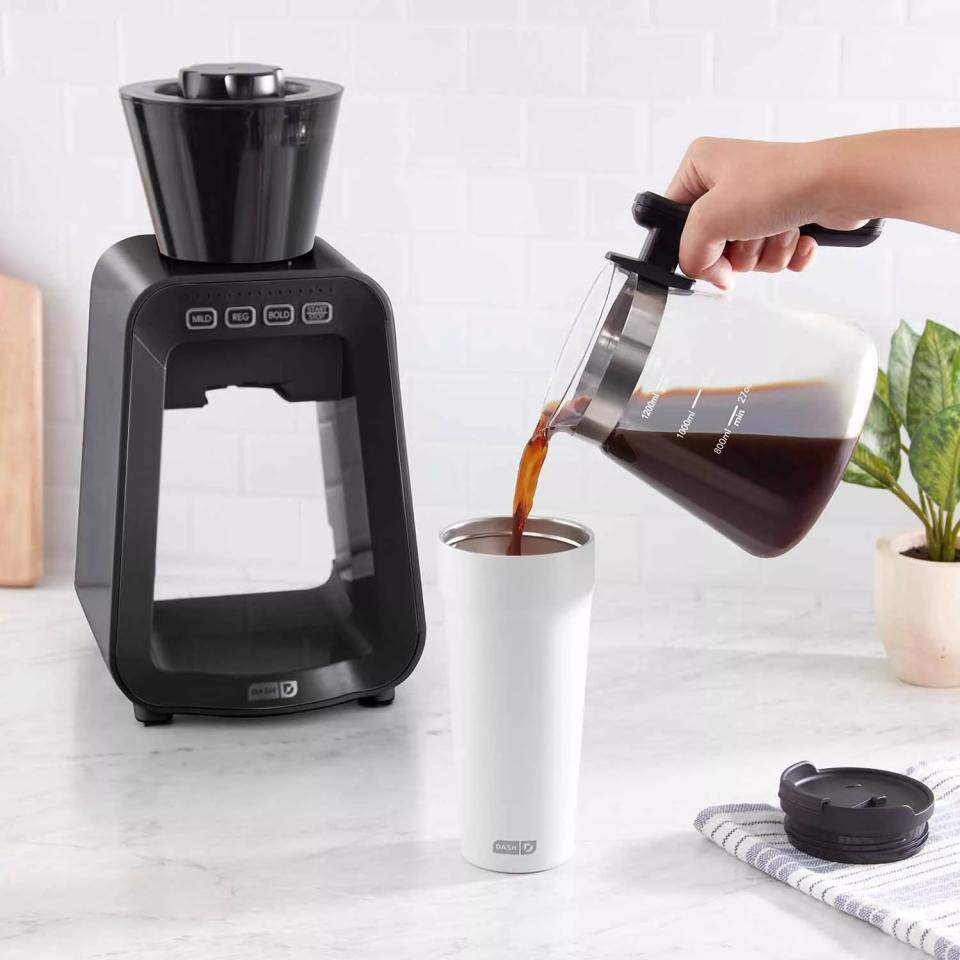 the cold brew coffee maker