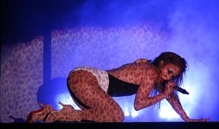 Jennifer Lopez performs "Booty" during the 42nd American Music Awards in Los Angeles, California November 23, 2014. REUTERS/Mario Anzuoni