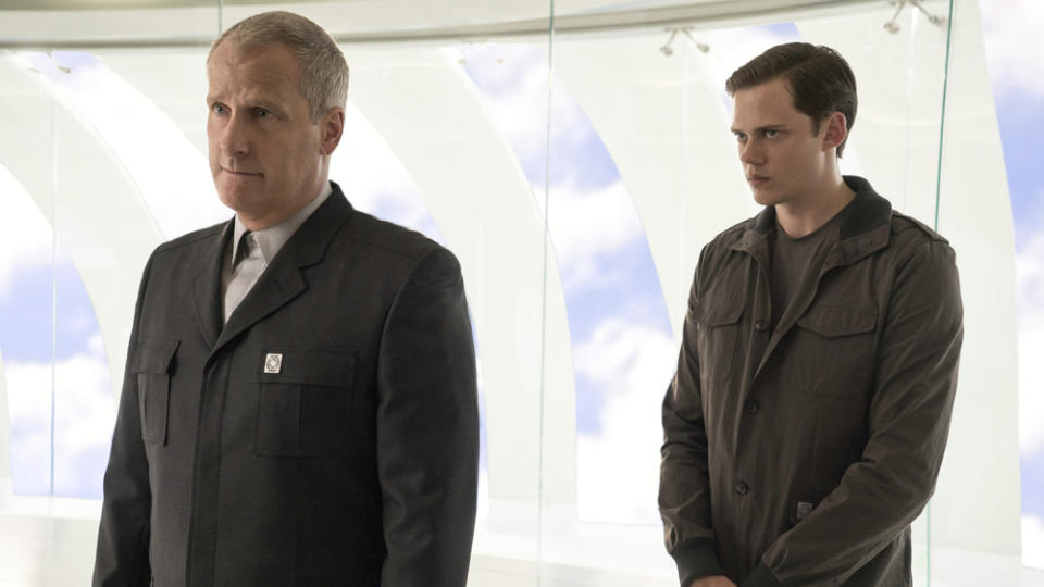 Sind Daniel (Jeff Daniels) und Matthew (Bill Skarsgard) vertrauensvoll?