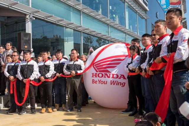 Honda Motorcycle桃園旗艦店喬遷開幕駐點桃園經國重劃區