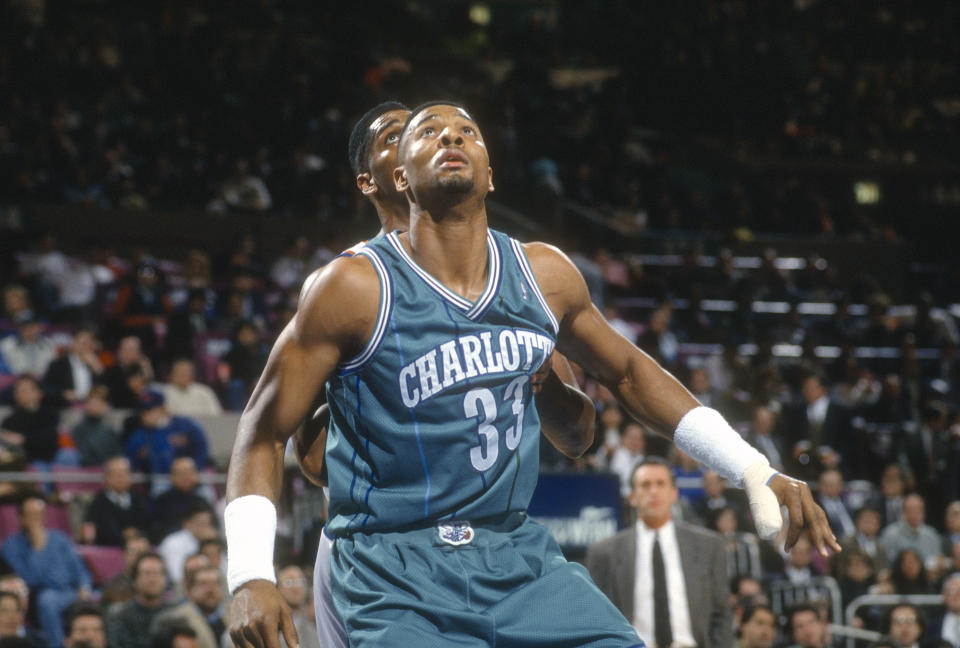 Alonzo Mourning was an immediate star as a rookie for the Charlotte Hornets. (Photo by Focus on Sport/Getty Images)