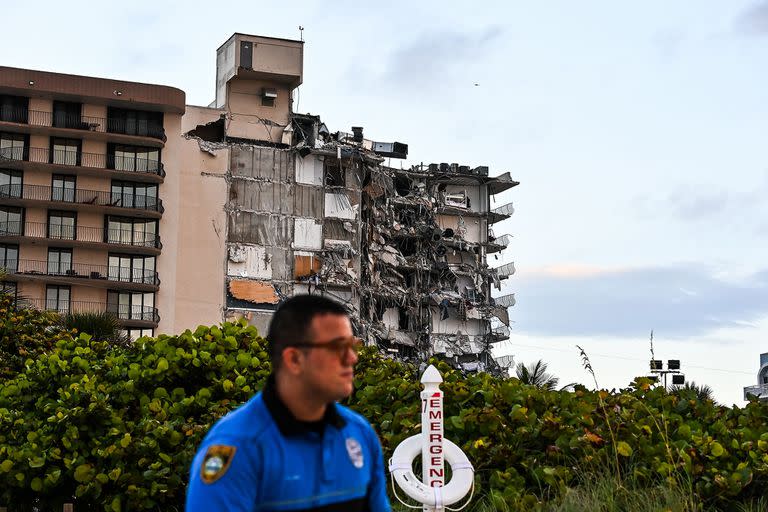 Así quedó el edificio que se derrumbó en Miami