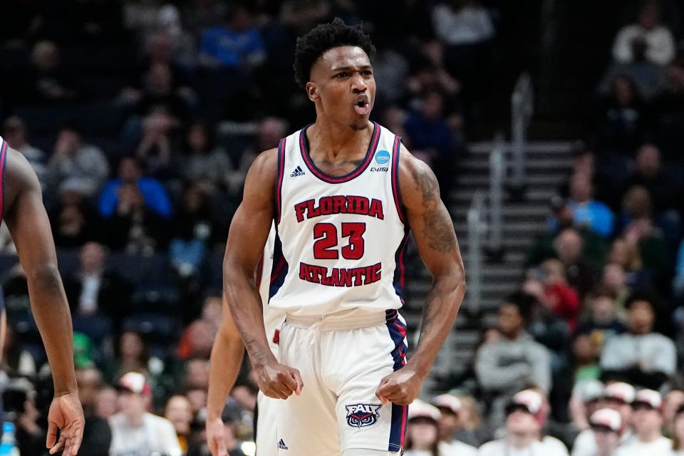 Florida Atlantic guard Brandon Weatherspoon celebrates a three-pointer during the Owls' second-round game against Fairleigh Dickinson.