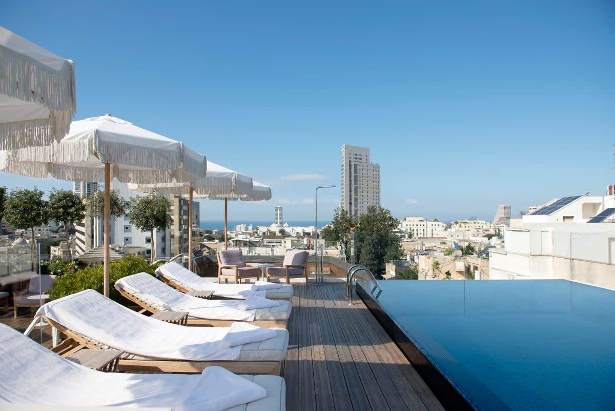 There are few better places to unwind after a day of eating and sight-seeing than on The Norman’s infinity rooftop pool (The Norman Tel Aviv )