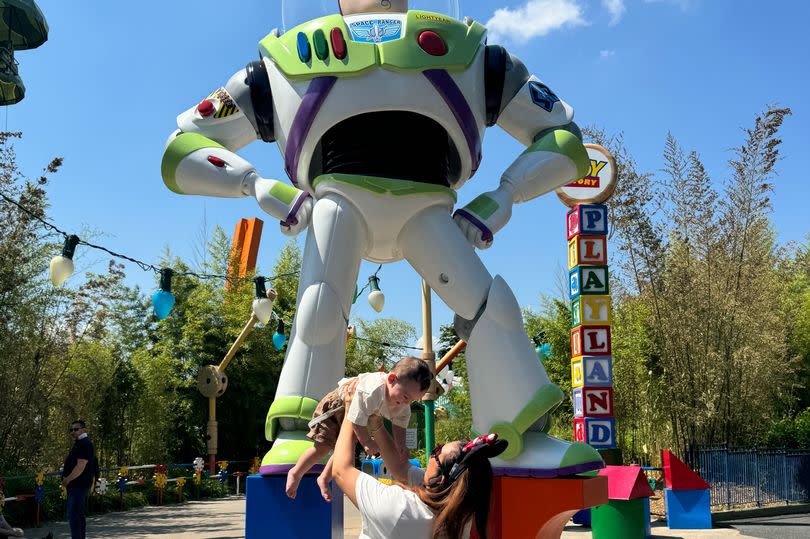 Scarlett's fiance and son Jude at Disney