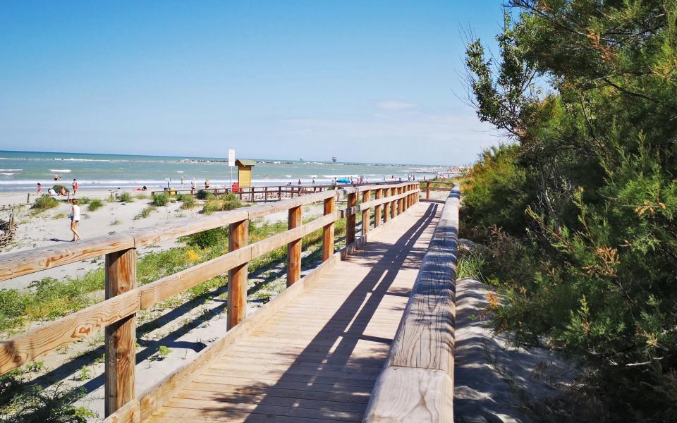 Ravenna's beaches, with their golden sands and calm waters, are understandably popular in summer