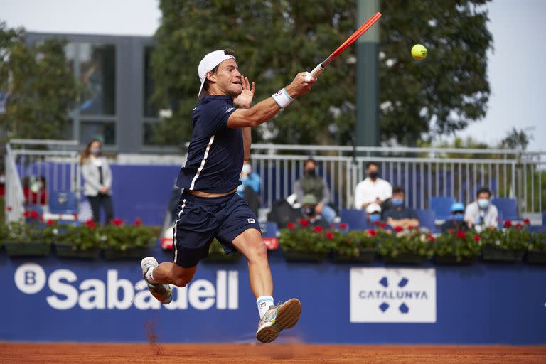 Diego Schwartzman se impuso en los octavos de final de Barcelona ante el francés Corentin Moutet.