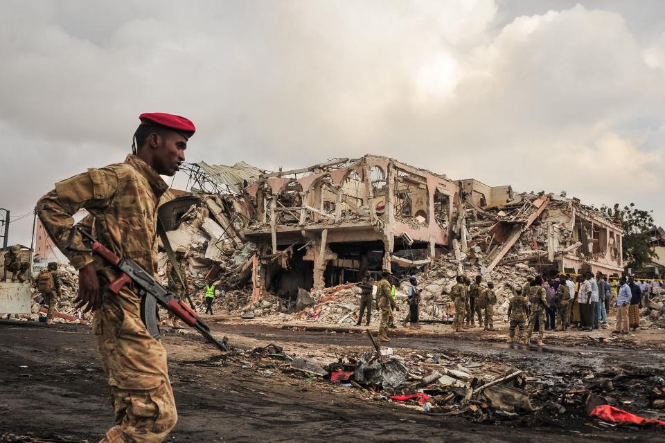 Deadly truck bombing in Mogadishu, Somalia