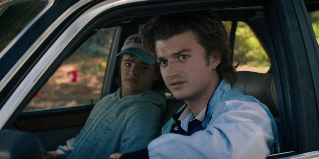 stranger things l to r gaten matarazzo as dustin henderson and joe keery as steve harrington in stranger things cr courtesy of netflix © 2022