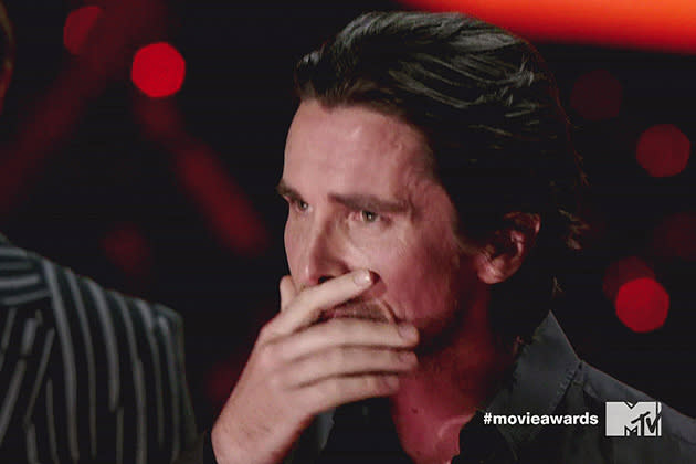 Christian Bale kommen die Tränen im Gedenken an Heath Ledger bei den MTV Movie Awards