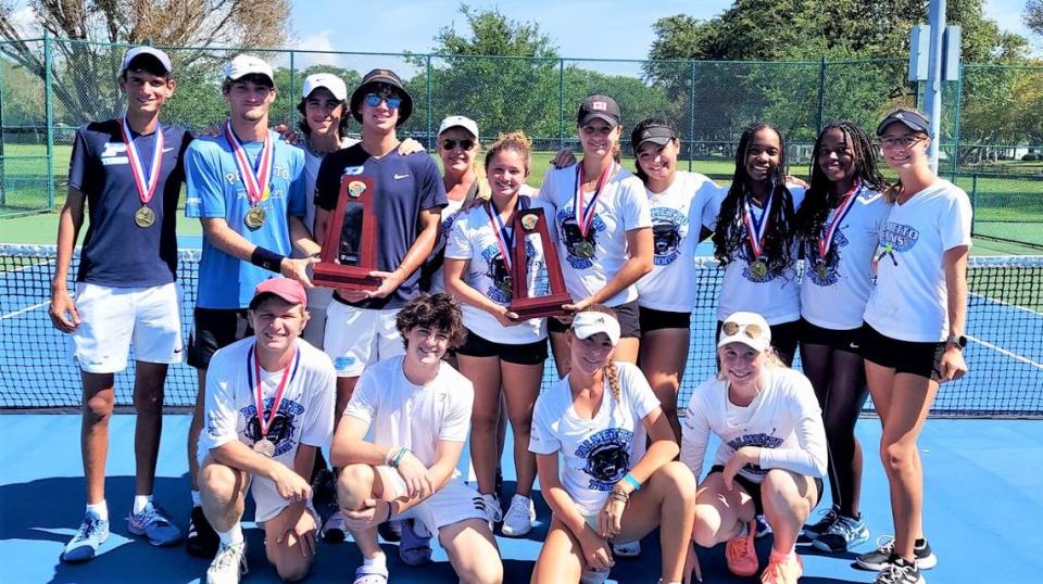 Palmetto swept the boys’ and girls’ district team titles.