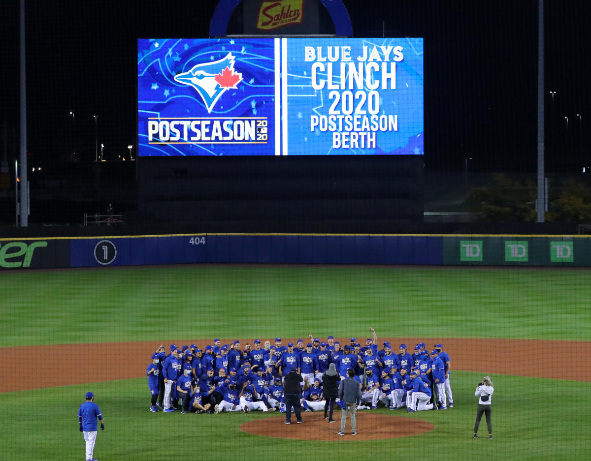 Blue Jays Can't Play Games in Canada Because of Pandemic - The New York  Times