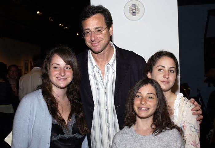 Bob Saget con sus tres hijas