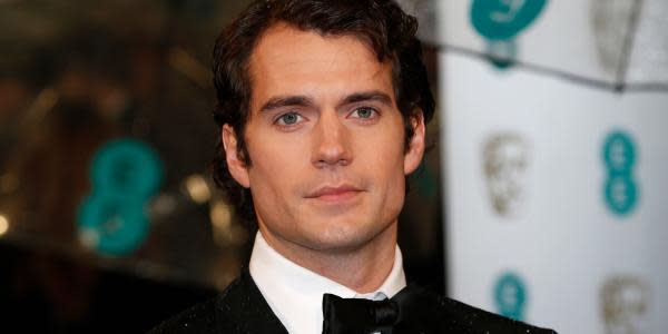 Henry Cavill toma la delantera para convertirse en el próximo James Bond