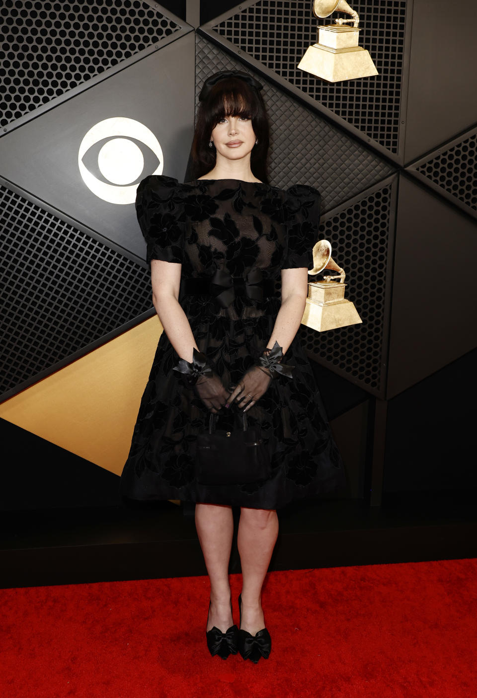 grammys red carpet