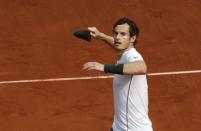 Murray celebrates. REUTERS/Jacky Naegelen