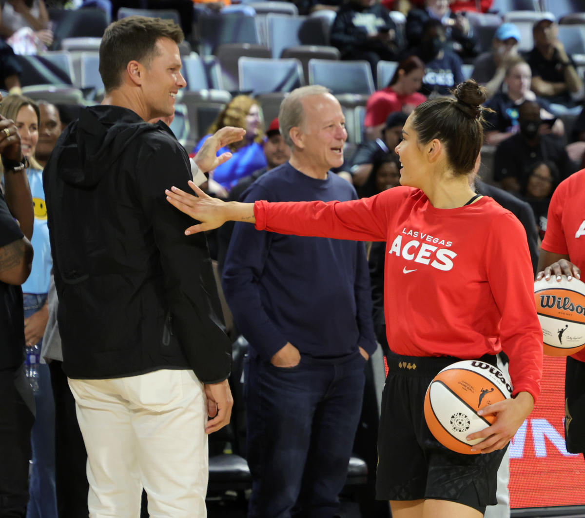 WNBA legend Candace Parker joins the champion Las Vegas Aces for