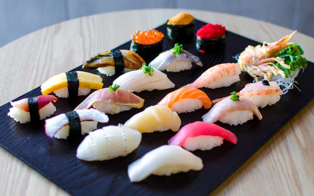 A variety of sushi at Sakanaya