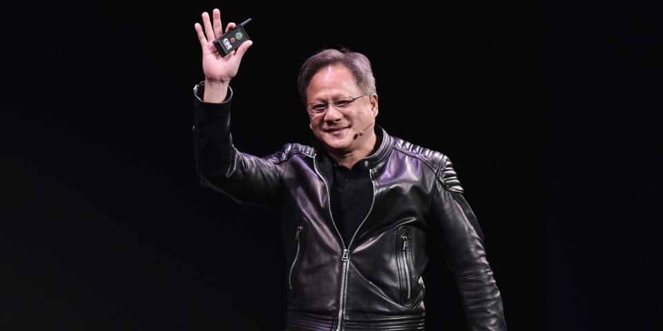 Jensen Huang — Ketua Pegawai Eksekutif Nvidia Jensen Huang bercakap semasa sidang akhbar di The MGM semasa CES 2018 di Las Vegas pada 7 Januari 2018.