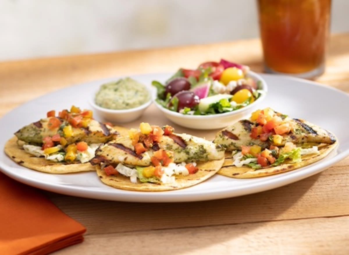 seasons 52 fish tacos