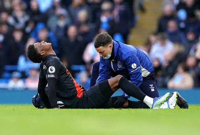 Gray was forced off early in the game at the Etihad Stadium