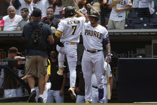 Ha-Seong Kim's solo home run, 06/22/2021