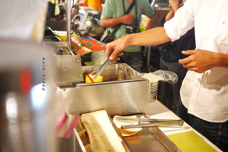 【台中散策食記】媛仔の店吐司專賣│東區：爆漿口袋吐司與創意三明治幸福好味點心～酥脆吐司加上邪惡起司的美味誘惑！