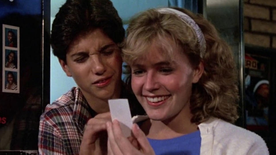 Elisabeth Shue - Ali Mills (The Karate Kid)