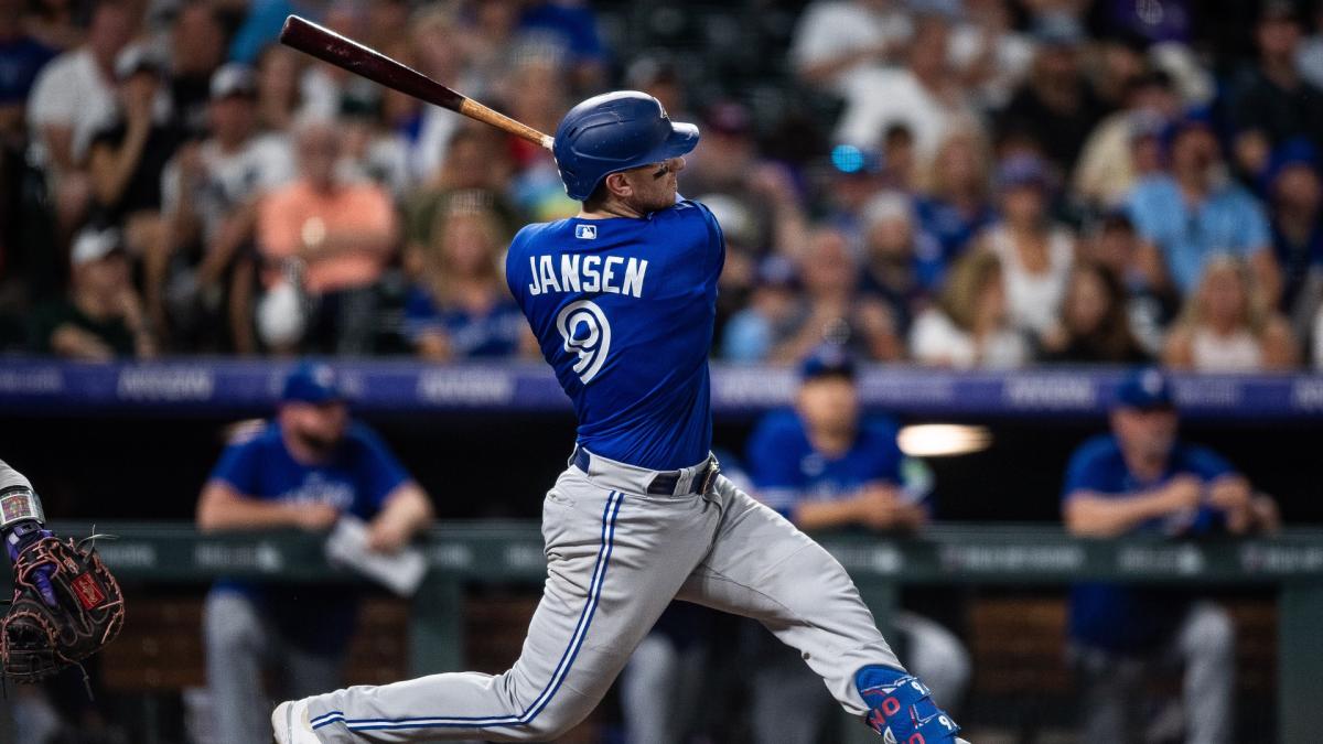 Jansen returns to Blue Jays' lineup, Chapman out with finger
