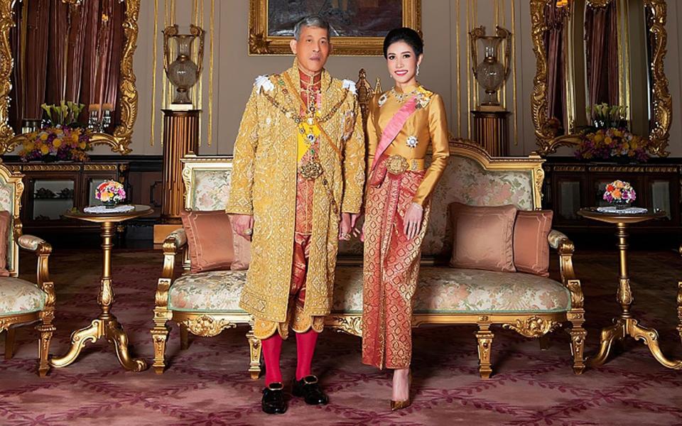 King Maha Vajiralongkorn and his consort Sineenat Wongvajirapakdi - AFP