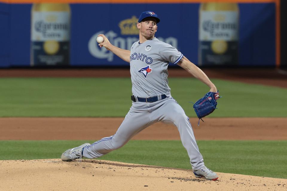 Toronto Blue Jays starting pitcher Chris Bassitt (40) delivers a pitch during the first inning against the New York Mets on June 2, 2023, at Citi Field.