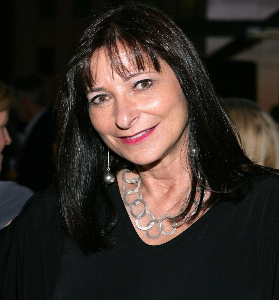 TORONTO, ON - SEPTEMBER 10:  Jeanne Beker attends the 