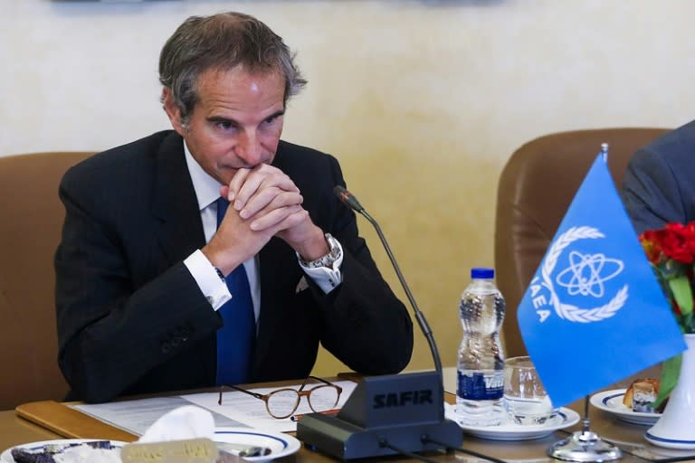 Der Chef der Internationalen Atomenergiebehörde (IAEA), Rafael Grossi, hat nach seiner Rückkehr aus dem Iran eine "völlig unbefriedigende" Zusammenarbeit mit Teheran beklagt. (-)