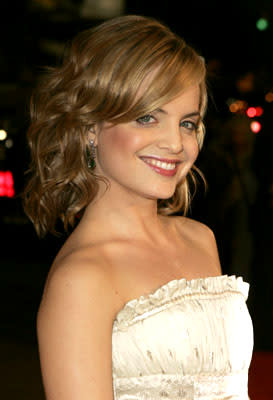 Mena Suvari at the LA premiere of Warner Bros.' Rumor Has It...