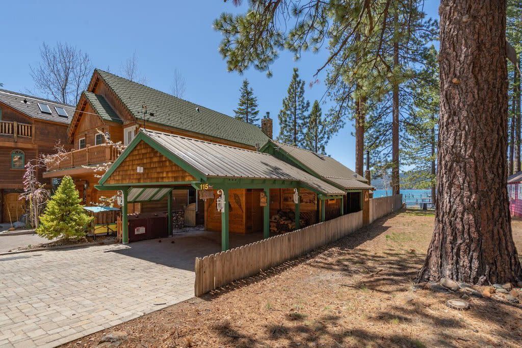 Cute Tahoe Lakefront Home